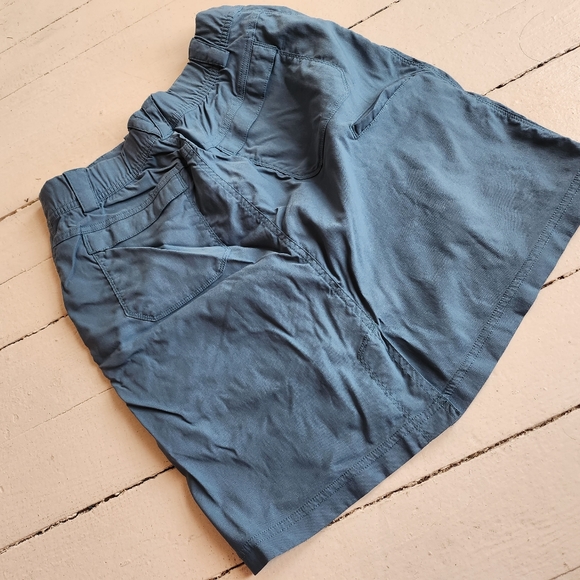 EUC Skort - Picture 2 of 4